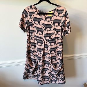 Anthropologie Maeve Bear Dress Size 4 Mauve Pink and Navy